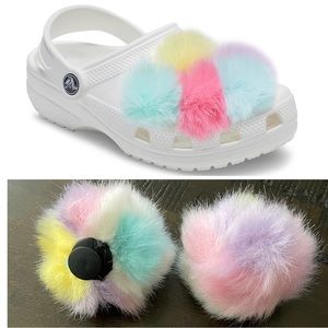 *NWOT* Crocs Charms Pom Poms Shoes Accessory